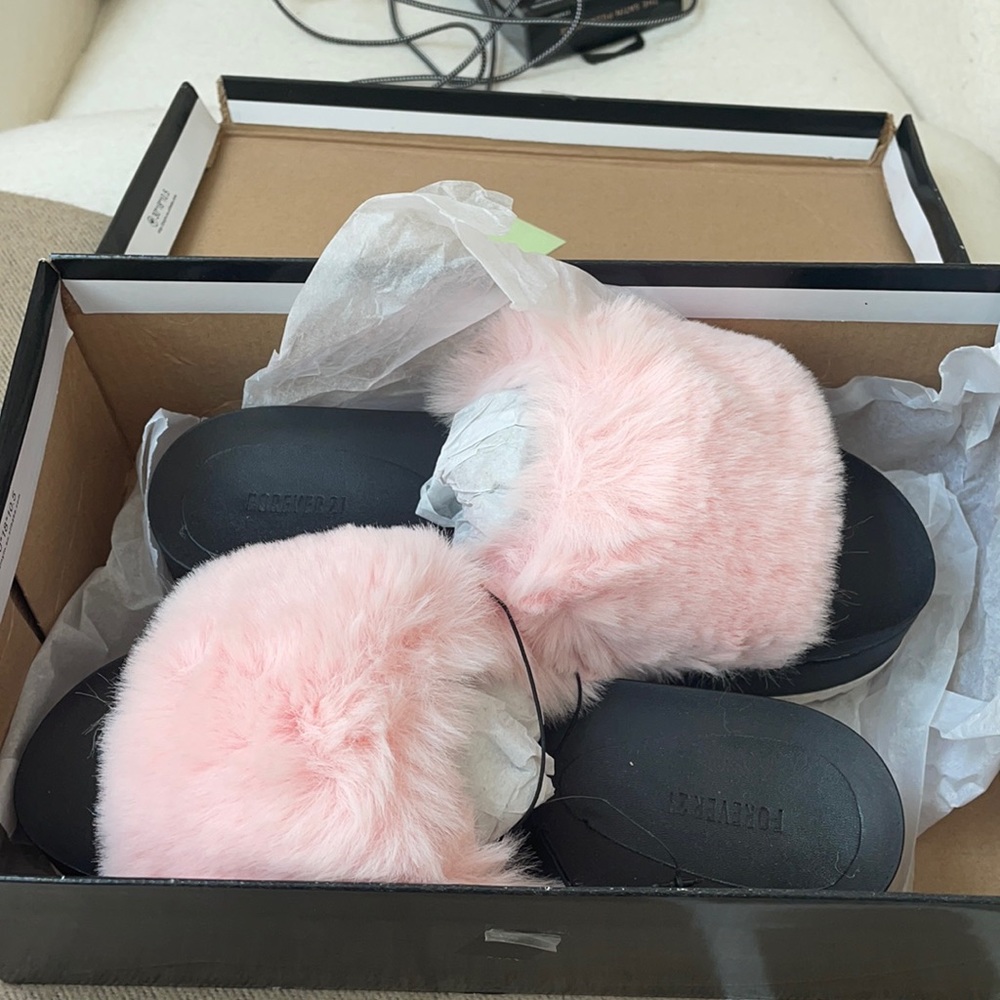 Fluffy flip flops